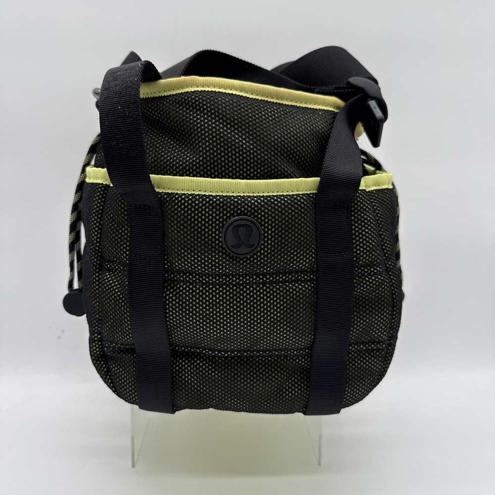 Lululemon Dash All Day Bucket bag *6.5L‎ Black/Lemon Vibe
